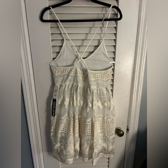 Design Lab Mini White Dress - Picture 5 of 7